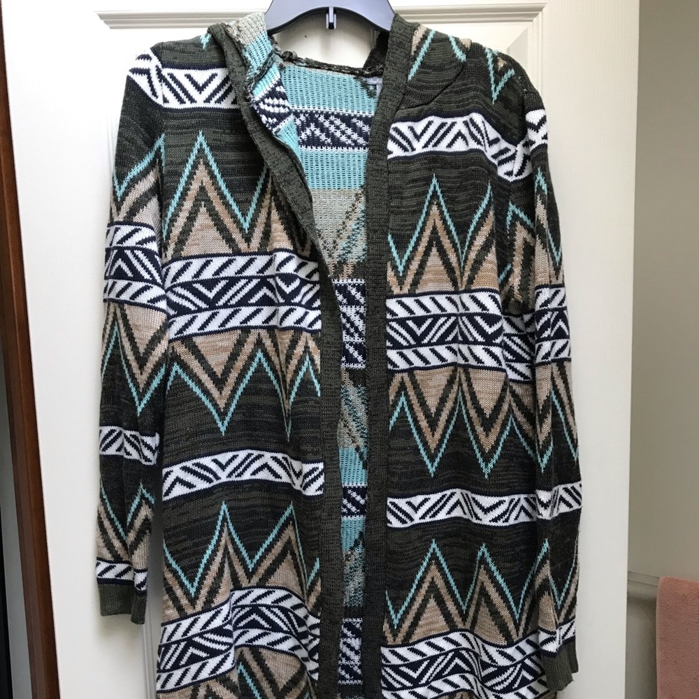 Cute, long winter cardigan